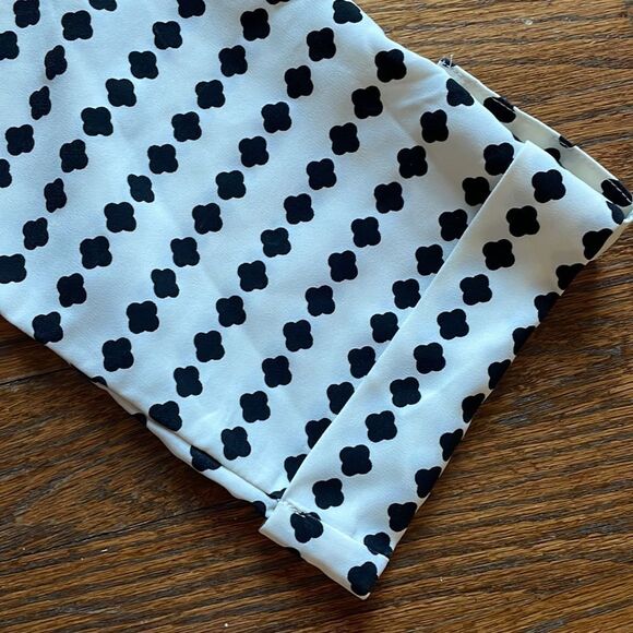 Brixon Ivy White & Black Patterned Blouse - Picture 4 of 7